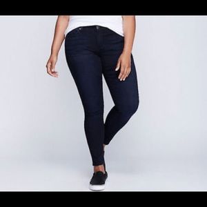 Melissa McCarthy Seven7 Classic Legging Jeans